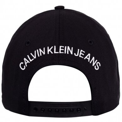 CALVIN KLEIN JEANS moteriška kepurė 1